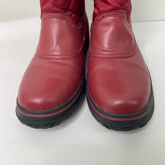 COACH Women’s Samara Quilted Winter Boots RED WINE Size 7.5 Designer Worn Once - Picture 2 of 7